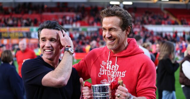 Spolumajitelia Wrexhamu Ryan Reynolds a Rob Mac