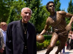 Lenny Wilkens, legendárny hráč a tréner NBA, zomrel vo veku 88 | Basketbalové novinky Lenny Wilkens, legendárny hráč a tréner NBA, zomrel vo veku 88 | Basketbalové novinky