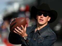 Liam Lawson sa zúčastňuje majstrovských pretekov série NASCAR Cup vo Phoenixe Liam Lawson z Racing Bulls pred Veľkou cenou USA F1. Zdroj: Getty