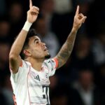 Liga majstrov 2025-26: Diaz skóroval, videl červenú, keď Bayern Mníchov porazil PSG; PSV drží Olympiacos na remíze