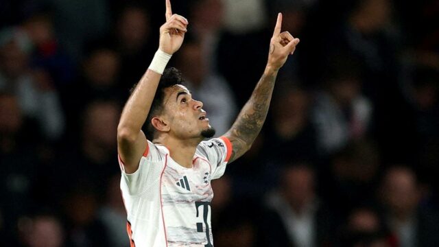 Liga majstrov 2025-26: Diaz skóroval, videl červenú, keď Bayern Mníchov Liga majstrov 2025-26: Diaz skóroval, videl červenú, keď Bayern Mníchov porazil PSG; PSV drží Olympiacos na remíze