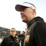 Lincoln Riley by mal byť na horúcom sedadle po prepadákoch USC vs. Oregon