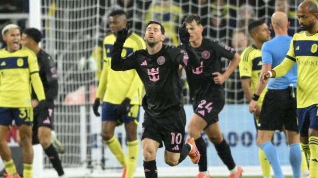 Lionel Messi strelil gól, ale Nashville porazil Inter Miami a zostal nažive v MLS Cupe
