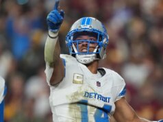 Lions‘ Amon-Ra St Brown predvádza virálny tanec Trump po touchdowne Lions' Amon-Ra St Brown predvádza virálny tanec Trump po touchdowne