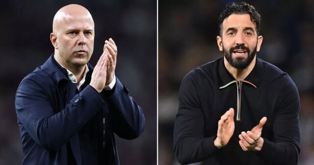 Liverpool a Man Utd majú po reprezentačnej prestávke obrovskú výhodu Holandský manažér Liverpoolu Arne Slot (vľavo) a portugalský hlavný tréner Manchestru United Ruben Amorim (vpravo)