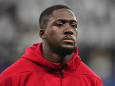 Liverpool čelí úzkosti, že Ibrahima Konate čaká, kým nový klub nadviaže kontakt ohľadom prestupu Budúcnosť Ibrahimu Konateho zostáva vo vzduchu, keďže jeho zmluva s Liverpoolom sa končí