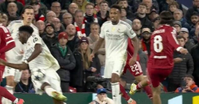 Liverpool povedal, že VAR urobil chybu v kontroverznom rozhovore s Realom Madrid | Futbal | Šport
