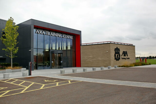 Liverpool sa dohodol na zmluve s kľúčovou postavou akadémie Pripojte sa k AI Pro