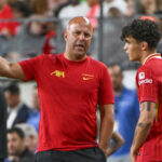 Liverpool utrpel ďalšiu veľkú porážku, keďže Manchester United dominuje