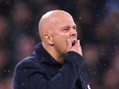 Liverpool vydal varovanie o prestupoch ako prekvapivú alternatívu ex-Arsenalu Arne Slot