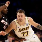 Luka Doncic stratí triple-double a prinútil Lakers k víťazstvu nad Heat