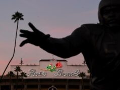 Mali by zostať alebo odísť? Skvelí predstavitelia UCLA sa zapájajú do debaty o Rose Bowl Mali by zostať alebo odísť? Skvelí predstavitelia UCLA sa zapájajú do debaty o Rose Bowl