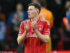 Man City je pripravený prestúpiť za Elliota Andersona pred Man United a Liverpool: Zasvätenci Premier League uvádzajú cenu anglickej hviezdy – navyše, prečo je návrat Newcastlu nepravdepodobný Man City je pripravený urobiť z anglického stredopoliara Elliota Andersona jedným zo svojich hlavných cieľov v roku 2026