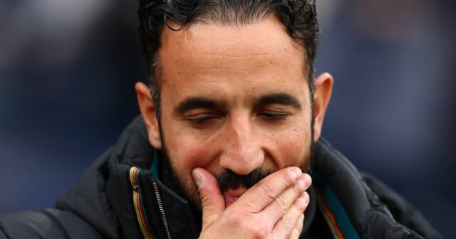 Man Utd: Amorim dostal telefonát od hviezdy po porušení sľubu Man Utd: Amorim dostal telefonát od hviezdy po porušení sľubu | Futbal | Šport