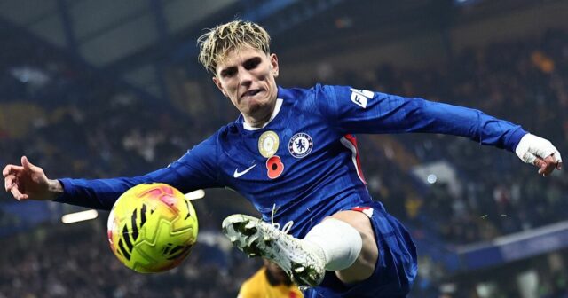 Man Utd sa zastavili pred katastrofou s trikom Garnacho transfer | Futbal | Šport
