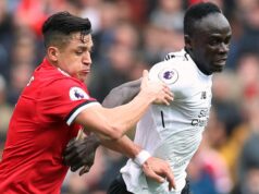 Man Utd zasraný podpis legendy Liverpoolu, keď odhalili nezmyselné ihrisko Van Gaala Man Utd zasraný podpis legendy Liverpoolu, keď odhalili nezmyselné ihrisko Van Gaala