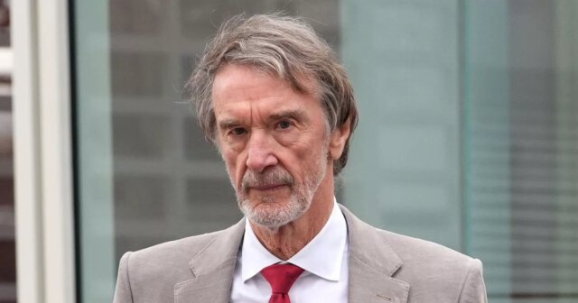 Man Utd „zažaloval o 1 milión £“ prepadákom, pretože tvrdí, Manchester United Sira Jima Ratcliffa by mohol čeliť veľkej výplate, ak sa prípad preukáže na súde