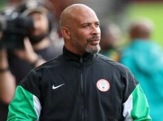 Manažér tvrdí, že súperi robili „voodoo“, aby im pomohli vyhrať prestrelku na majstrovstvách sveta Eric Chelle