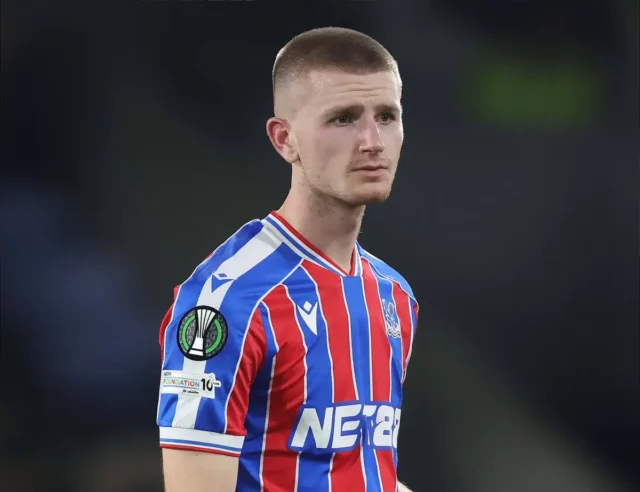 Manchester City čelí prestupovej bitke o veľké peniaze v strede Manchester City čelí prestupovej bitke o veľké peniaze v strede poľa s Manchestrom United, Liverpoolom a Chelsea