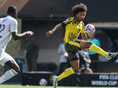 Manchester United sa pozerá na 23-ročného krídelníka Bundesligy; rokovania ešte nezačali Manchester United sa pozerá na 23-ročného krídelníka Bundesligy; rokovania ešte nezačali