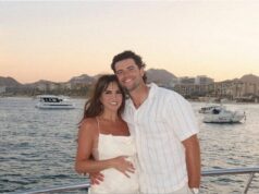 Manželka Broncos QB Jarrett Stidham Kennedy zdieľa príbeh o určení mena dcéry Nella Jay logo pochodového šialenstva