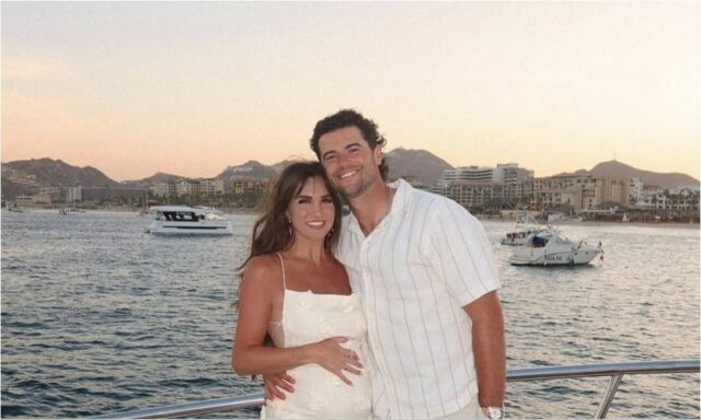 Manželka Broncos QB Jarrett Stidham Kennedy zdieľa príbeh o určení logo pochodového šialenstva