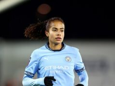 Mary Fowler odhaľuje strašný rasistický „darček“, ktorý dostala od svojho tímu Mary Fowler odhaľuje strašný rasistický „darček“, ktorý dostala od svojho tímu