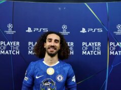 Masterclass prestupu BlueCo za 60 miliónov libier ako predpoveď hviezdy Chelsea v Barcelone sa ukázala ako nesprávna Hráči Chelsea oslavujú víťazstvo nad Barcelonou