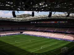 Matthias Ginter z Freiburgu hovorí o vyfúknutých mečbaloch v zápase Európskej ligy v Nice Matthias Ginter z Freiburgu hovorí o vyfúknutých mečbaloch v zápase Európskej ligy v Nice