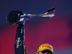 Max Verstappen vyhráva Veľkú cenu Las Vegas, ale Lando Norris je o krok bližšie k titulu vo Formule 1 Max Verstappen opäť vyhral v Las Vegas, aby si udržal svoju štíhlu nádej na titul vo Formule 1