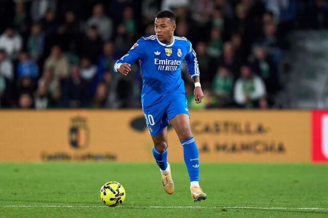 Mbappe po štvorgólovej salve proti Olympiacosu reaguje: „Musíme chrániť hráčov, Mbappe po štvorgólovej salve proti Olympiacosu reaguje: „Musíme chrániť hráčov, trénera a všetkých“