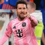 Lionel Messi z Interu Miami oslavuje gól