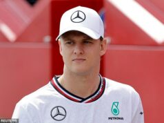 Mick Schumacher oznámil návrat k pretekaniu len niekoľko mesiacov po rozhovoroch o návrate do F1 Mick Schumacher sa na budúci rok po súhlase so súťažou v sérii IndyCar 2026 vráti na miesto vodiča.
