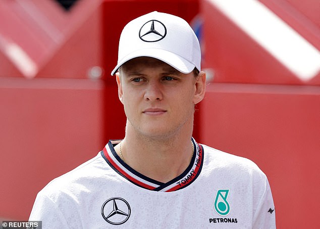 Mick Schumacher oznámil návrat k pretekaniu len niekoľko mesiacov po Mick Schumacher sa na budúci rok po súhlase so súťažou v sérii IndyCar 2026 vráti na miesto vodiča.