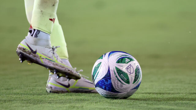 Middlesbrough hostí legendu Manchestru United ako klub hľadá potenciálneho nového manažéra
