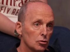 Mike Dean pridáva palivo do sprisahania Wayna Rooneyho ohľadom Man Utd a Man City Mike Dean v diskusii o prekrývaní fanúšikov