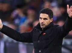 Mikel Arteta kritizoval prístup Arsenalu, keď ex-liverpoolske eso vznieslo štipľavú prosbu Mikel Arteta dostal pokyn, aby prestal mikromanažovať svojich hráčov Arsenalu