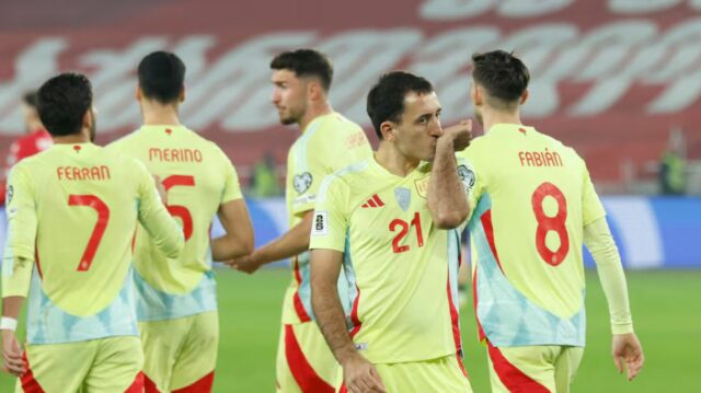 Mikel Oyarzabal opäť žiari za La Roja Mikel Oyarzabal opäť žiari za La Roja