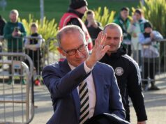 Miloval som každú minútu nečakaného keltského dobrodružstva, hovorí Martin O’Neill, keď sa pripravuje na posledný zápas predtým, ako odovzdá opraty Wilfriedovi Nancy Dočasný šéf Martin O'Neill zamáva fanúšikom Celticu na rozlúčku naposledy na Easter Road
