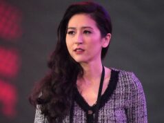 Mina Kimes z ESPN sleduje podporu aplikácie solitaire Mina Kimes z ESPN sleduje podporu aplikácie solitaire