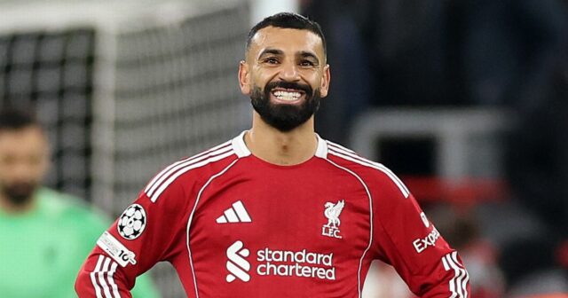 Mohamed Salah sa potrebuje dlho pozrieť do zrkadla, pretože mu Mohamed Salah reaguje po výhre Liverpoolu 4:1 od PSV Eindhoven na Anfielde