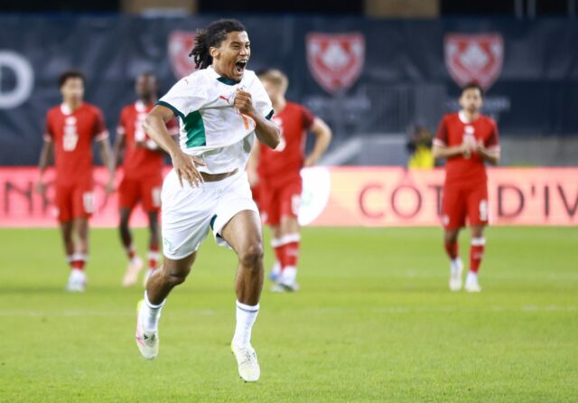 Monako prinútilo Clémenta Akpu priblížiť sa
