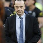 Peter V'landys (na obrázku) sa údajne snaží presvedčiť novinára Michaela Chammasa, aby prevzal strategickú úlohu s NRL