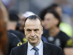 NRL supremo robí šok, aby získal hviezdu Channel Nine na jednu z najväčších úloh v hre Peter V'landys (na obrázku) sa údajne snaží presvedčiť novinára Michaela Chammasa, aby prevzal strategickú úlohu s NRL