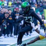 Nádeje USC College Football Playoff sa rozdrvili prehrou s Oregonom