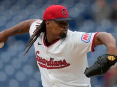 Nadhazovač Guardians Luis Ortiz sa nepriznáva k obvineniam z úplatkárstva Nadhazovač Guardians Luis Ortiz sa nepriznáva k obvineniam z úplatkárstva