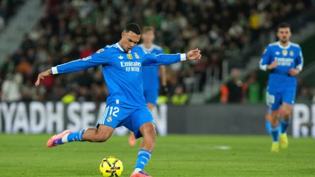 Najlepšie, čo ešte príde z Trenta v Reale Madrid, hovorí Xabi Alonso
