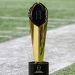Najnovšie rebríčky College Football Playoff vykazujú minimálny pohyb