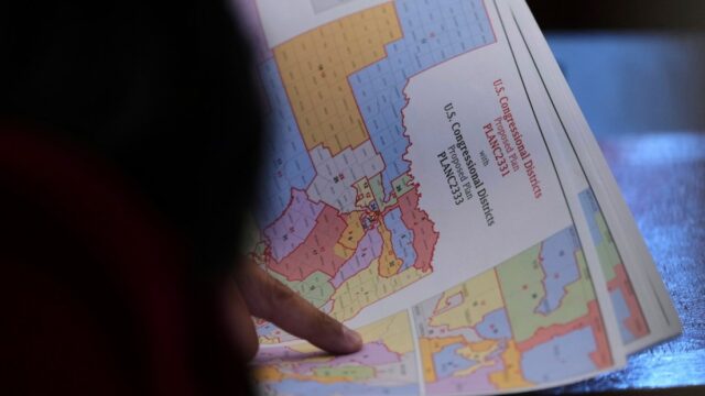 Najvyšší súd USA zablokoval nariadenie o pravdepodobnej rasovej zaujatosti v novej mape voličov v Texase | Volebné správy
