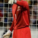 Veľký futbalista Mark Schwarzer načrtol, ako môže A-League zostať relevantná – a prečo bude hrať za Chelsea na súmraku jeho klubovej kariéry vždy nezabudnuteľné